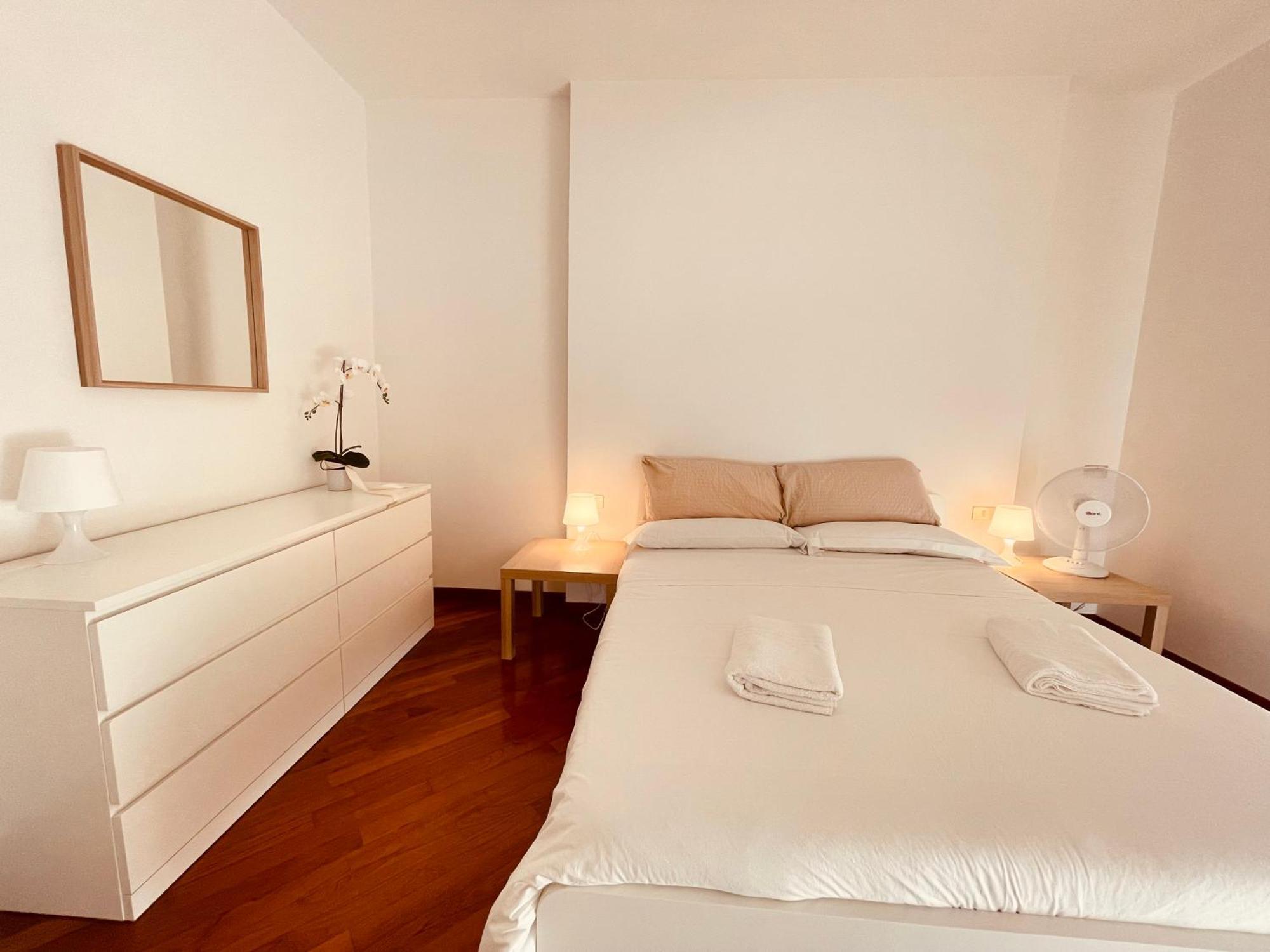 Lemon Tree Resort - Freeparking - Garden 제노바 외부 사진